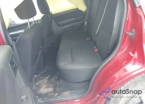 2010 Ford Escape Xlt из США, поврежденный, VIN 1FMCU9DG3AKA45268